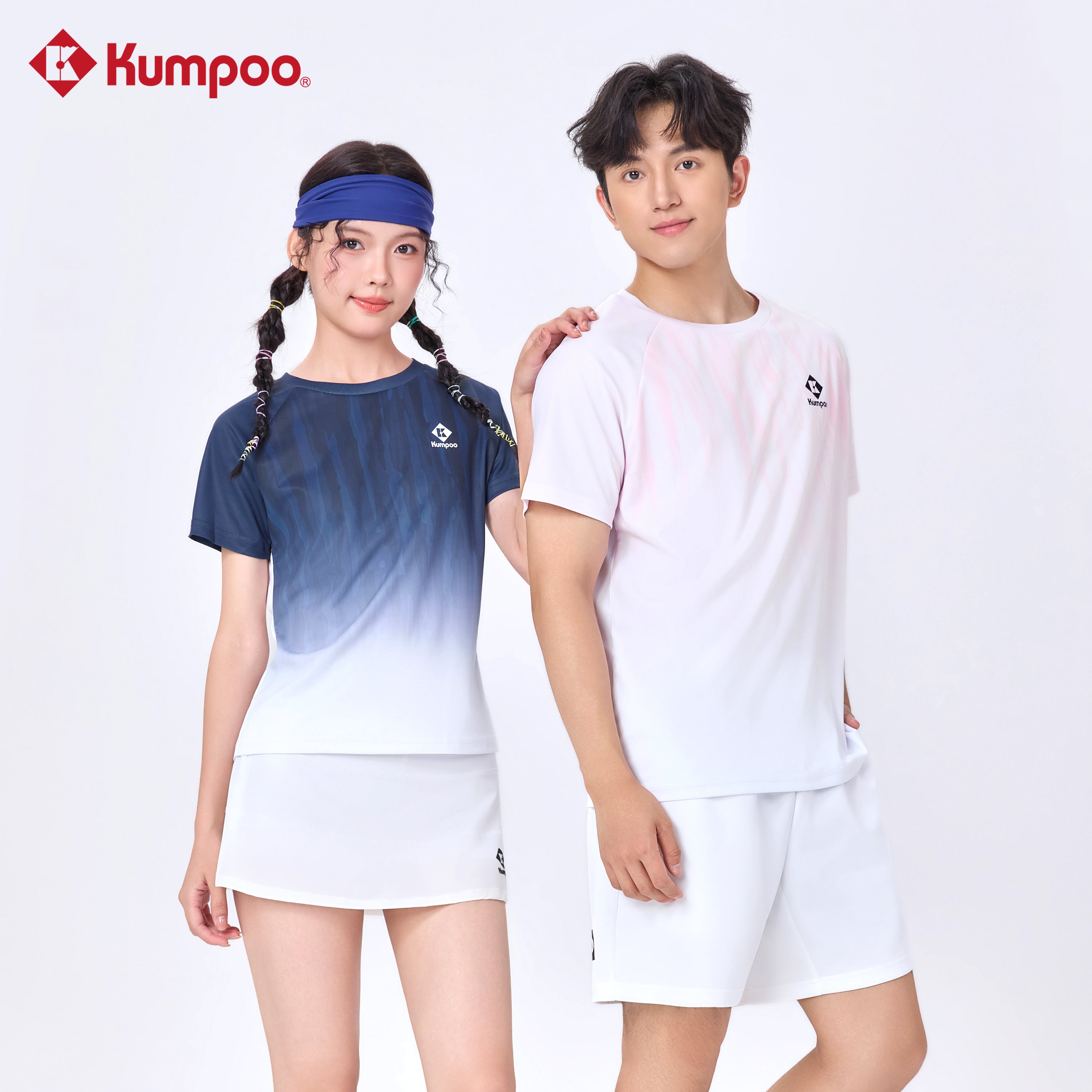 Kumpoo K261W-1567 women's T-shirt in soft fabric, featuring a casual fit and short sleeves, ideal for everyday wear.