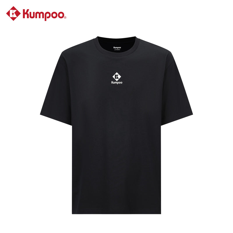 Kumpoo K261M-1171 unisex T-shirt in black, with a crew neck and short sleeves, displayed flat on a white background.