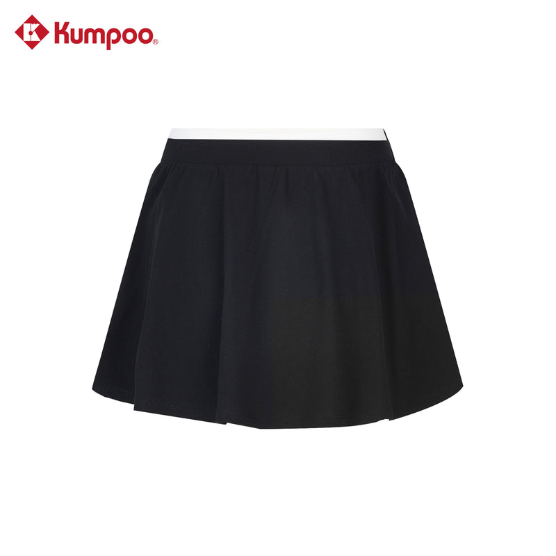 Kumpoo K261W-7181 women's skirt in a stylish design, featuring a flowy fabric and comfortable fit.