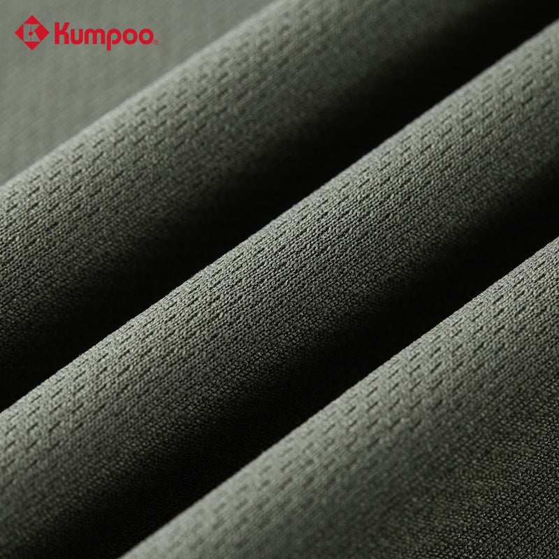 Kumpoo K261U-1224 unisex T-shirt in black, casual tops with short sleeves and a comfortable fit, perfect for everyday wear.