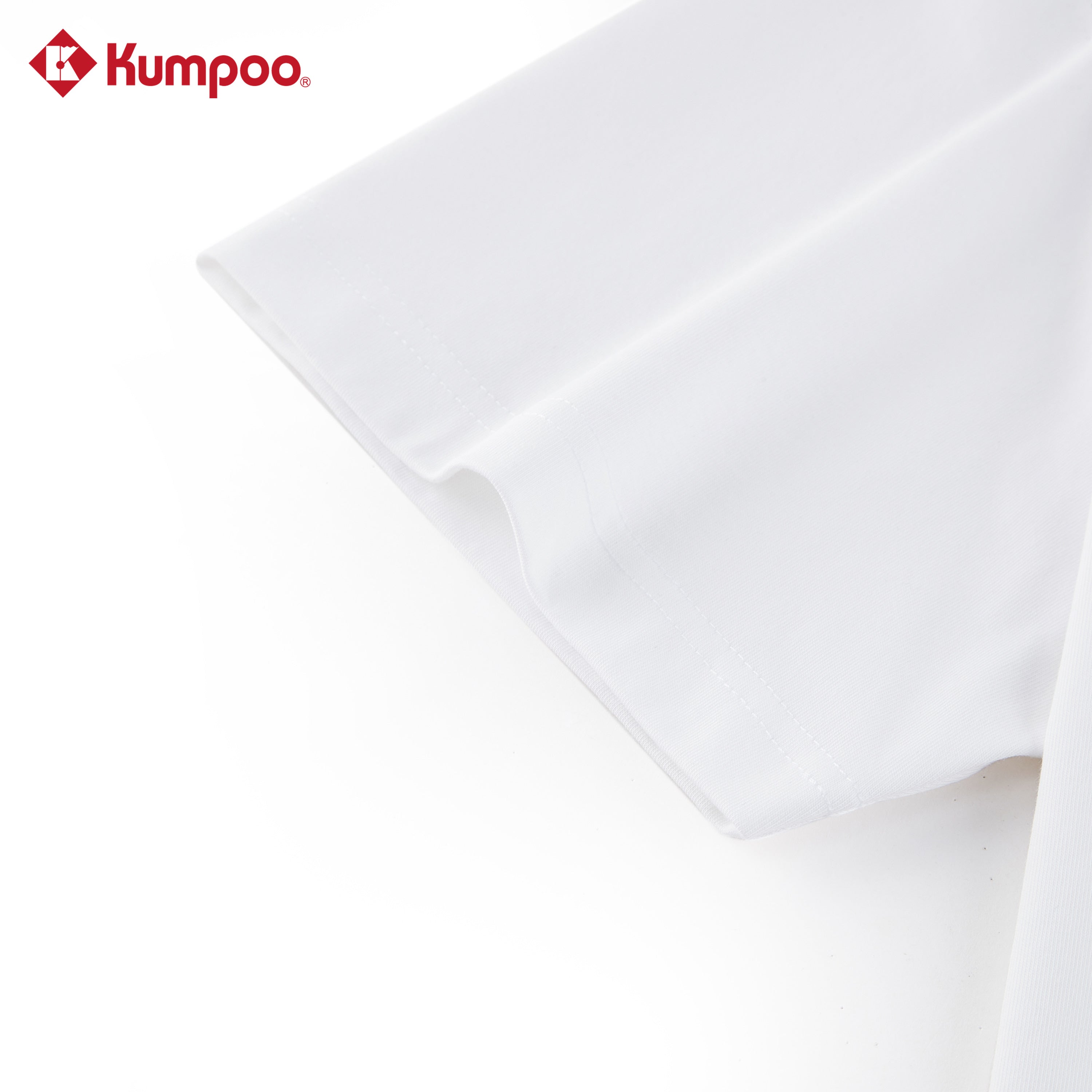 Kumpoo K261M-1240 men's T-shirt in black, crew neck, short sleeves, casual fit, made of soft cotton fabric.