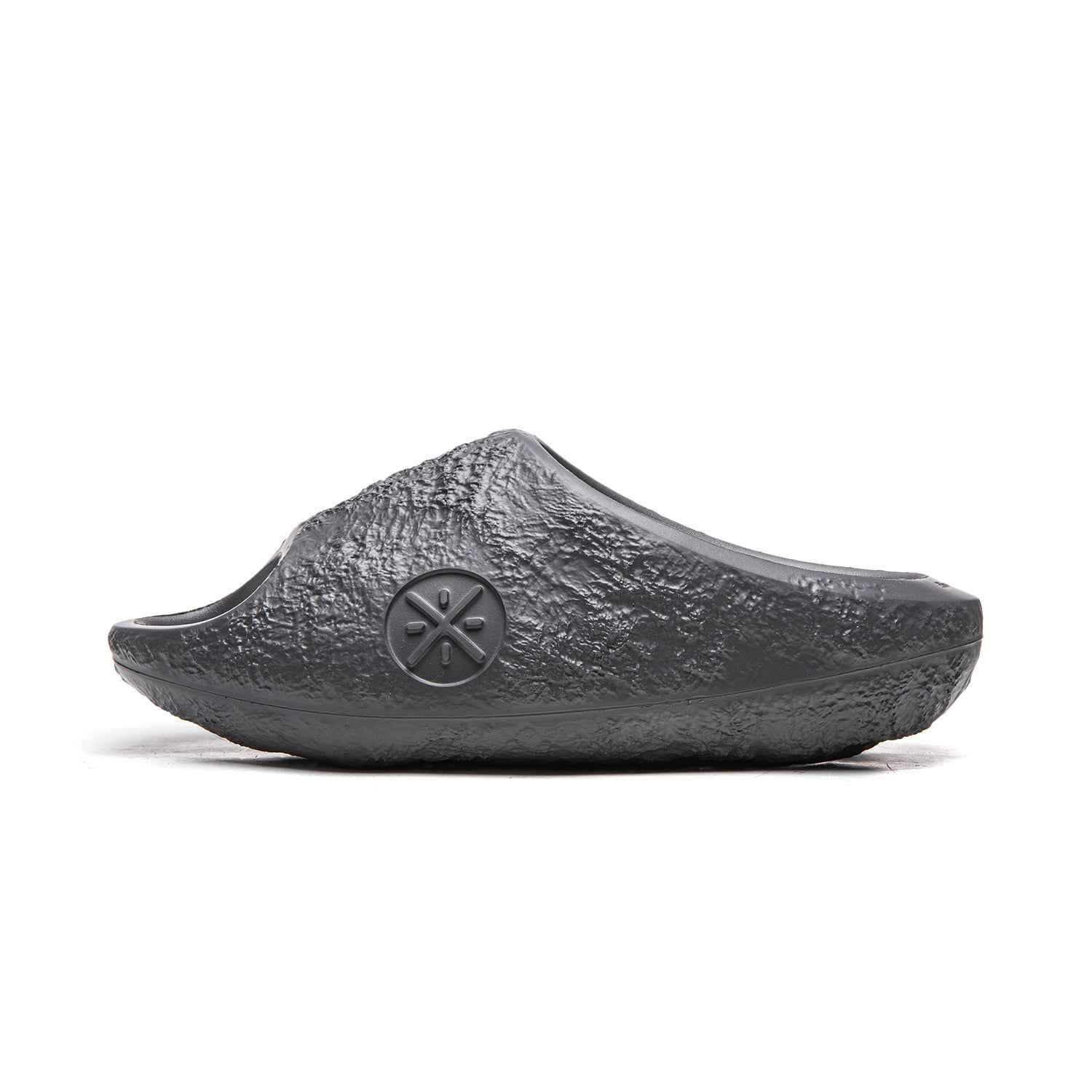 Li-Ning Lunar Rock Lite “Obsidian” Slides