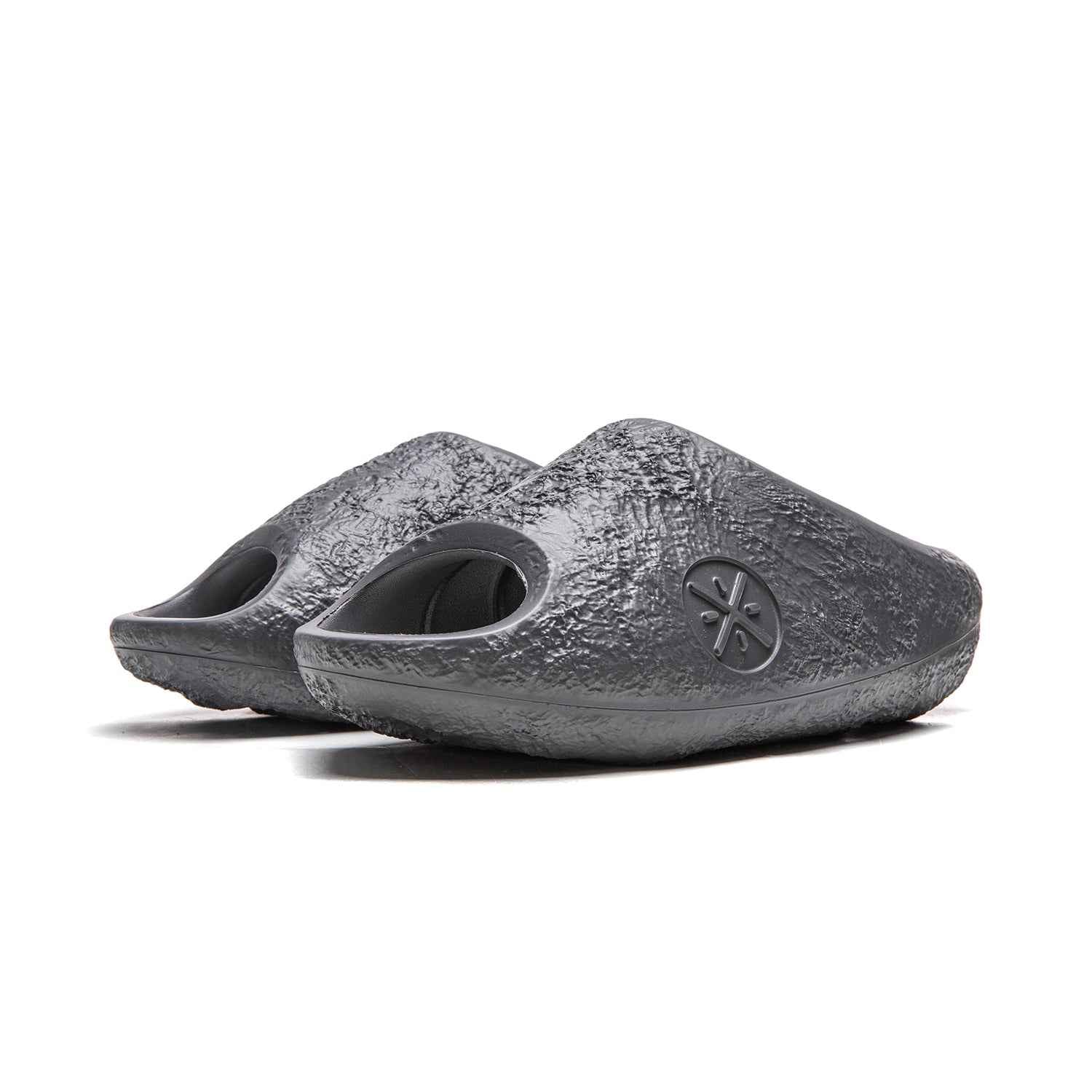 Li-Ning Lunar Rock Lite “Obsidian” Slides
