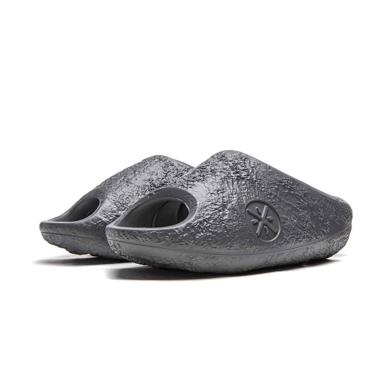 Li-Ning Lunar Rock Lite “Obsidian” Slides